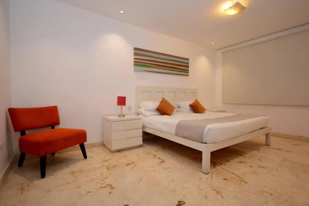 Great Best Location Beach Front Playa del Carmen Mexico